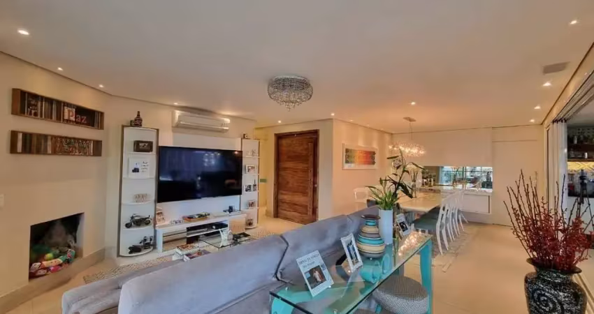 Apartamento á venda no campo belo, com 4 suítes e 4 vagas.