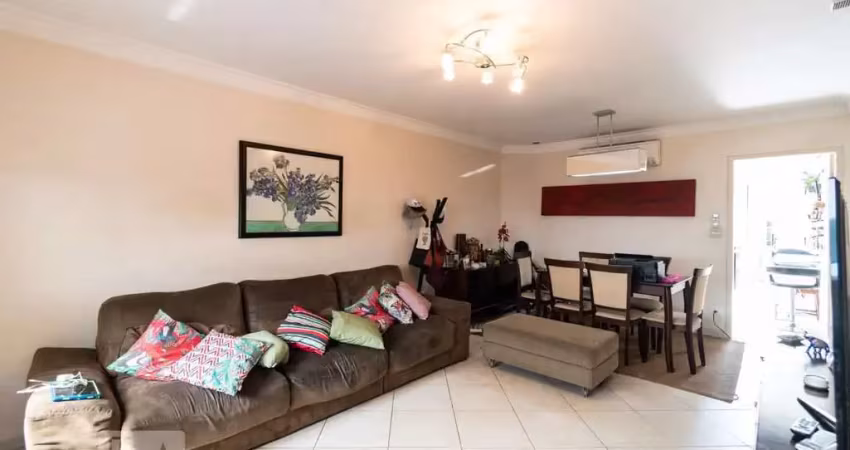 Casa com 3 quartos à venda na Rua Paris, 120, Sumaré, São Paulo