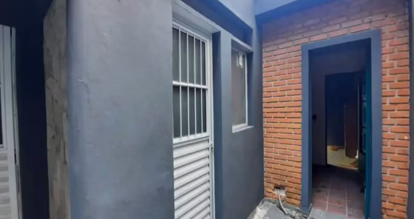 Excelente casa à venda em são paulo-sp, no sumaré, com 4 quartos, 1 suíte, 3 banheiros, 2 vagas e 10,00 m² de área