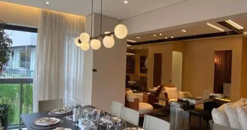 Apartamento de 180 m², 3 suítes e 3 vagas ao lado dos shoppings morumbi e market place!