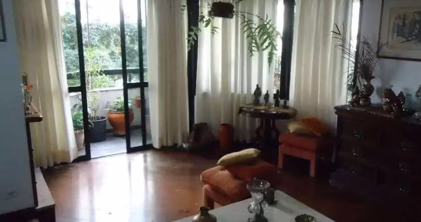 Apartamento de 138 metros com 4 dormitórios e 2 vagas no brooklin