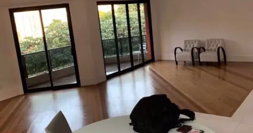 Apartamento perdizes | 212m² | 04 quartos (02 suítes) | 04vagas | reformado