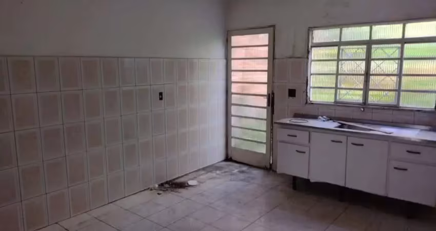 Casa com 3 quartos à venda na Rua Caetano de Araújo, 76, Vila Pereira Cerca, São Paulo