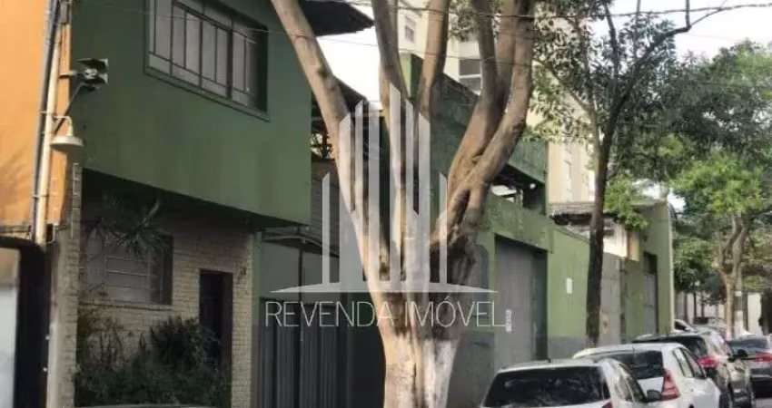 Galpão comercial à venda na mooca, são paulo-sp: 1.600m², 2 banheiros e 6 vagas de garagem!