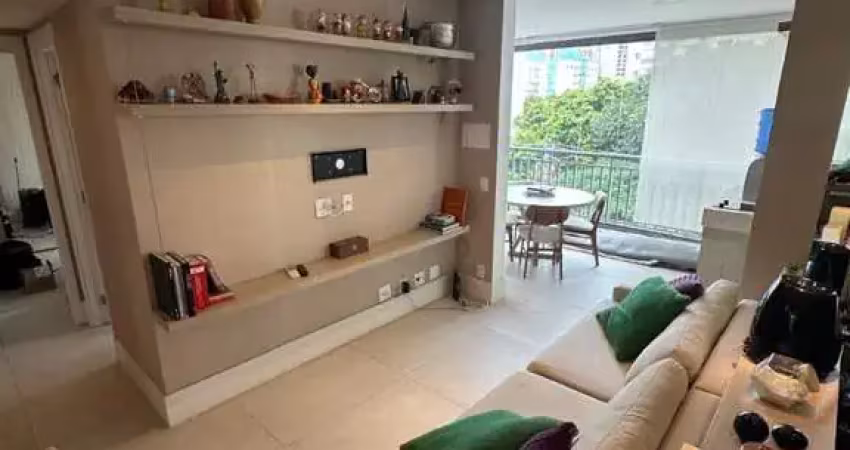 Venda, apartamento 72m², 2 dormitórios, ( 1 suíte ), 1 vaga na vila madalena.