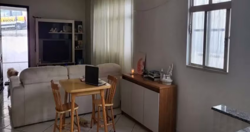 Casa com 3 quartos à venda na Avenida Maria Ribeiro de Jesus, 167, Vila Santos, São Paulo