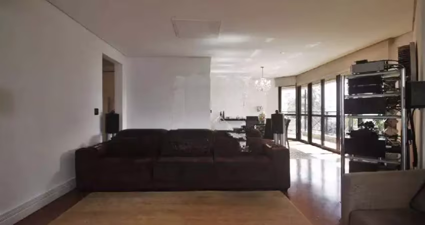 Apartamento à venda no morumbi com 200m², 4 quartos e 4 vagas