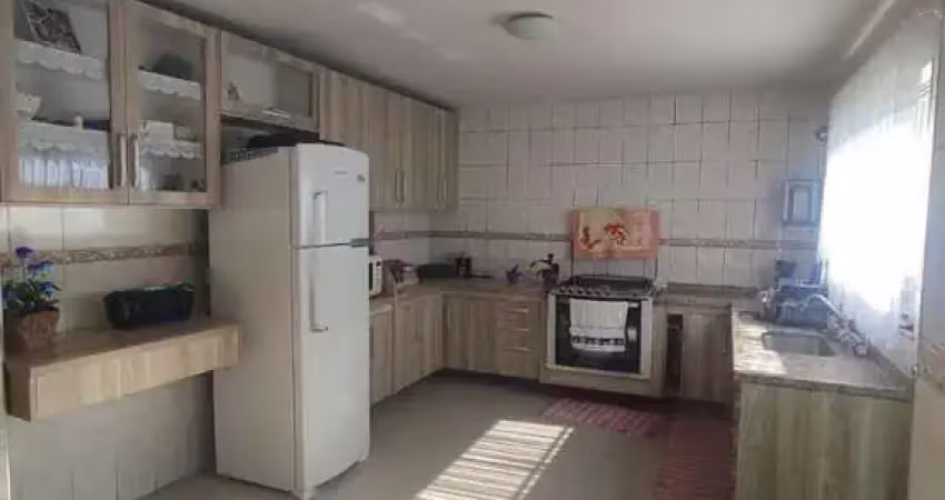 Sobrado à venda na vila ester, são paulo-sp: 4 quartos, 1 suíte, 2 banheiros, 2 vagas, 125 m² de área!