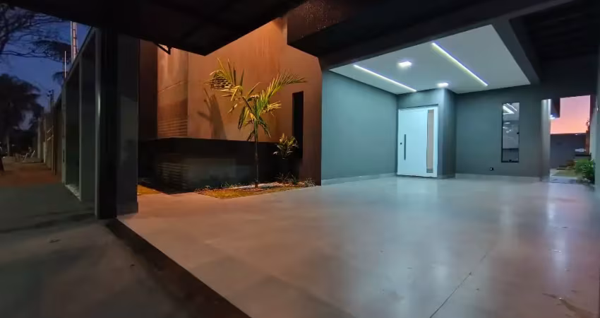 Casa com 1 suíte, 2 quartos, piscina aquecida com cascata, luzes modernas e área gourmet