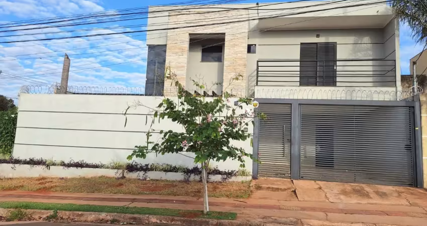 Sobrado moderno com  suítes, varanda, conforto e integração