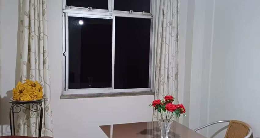 Vendo apartamento no condomínio jardim das acácias.