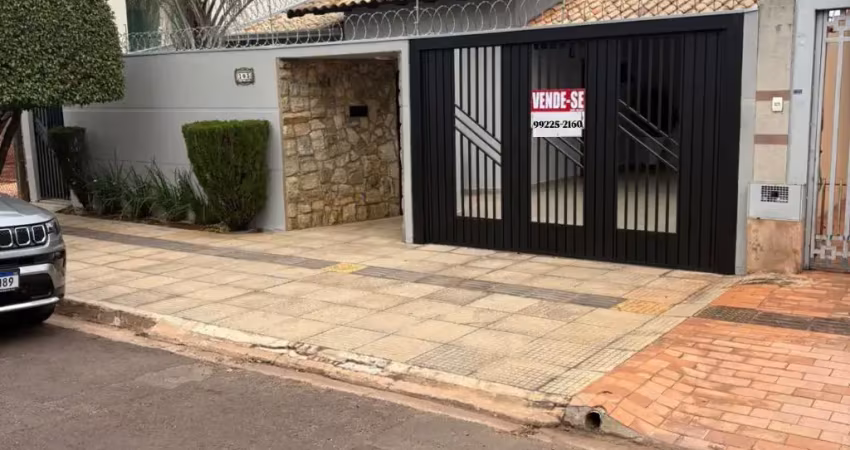 Excelente imóvel carandá bosque, 2 quartos, 1 suíte, piscina aquecida