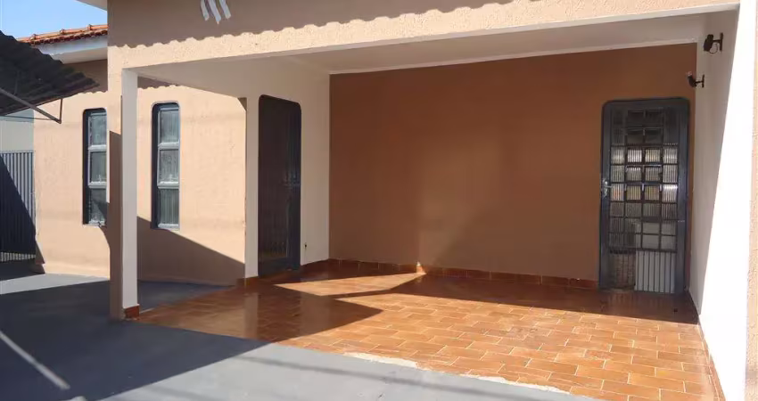 Casa com 3 quartos à venda no Centro, Birigui 