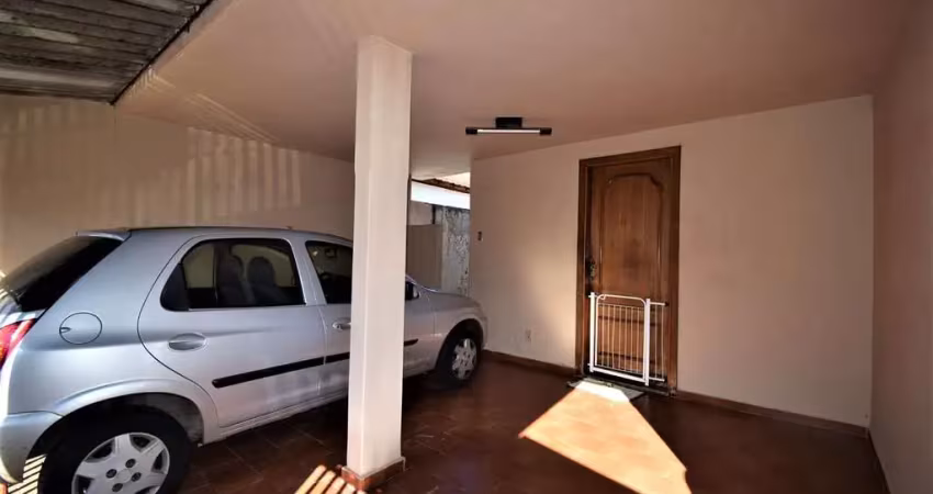 Casa com 2 quartos à venda no Centro, Birigui 