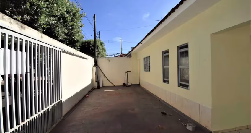 Casa com 3 quartos à venda no Centro, Birigui 