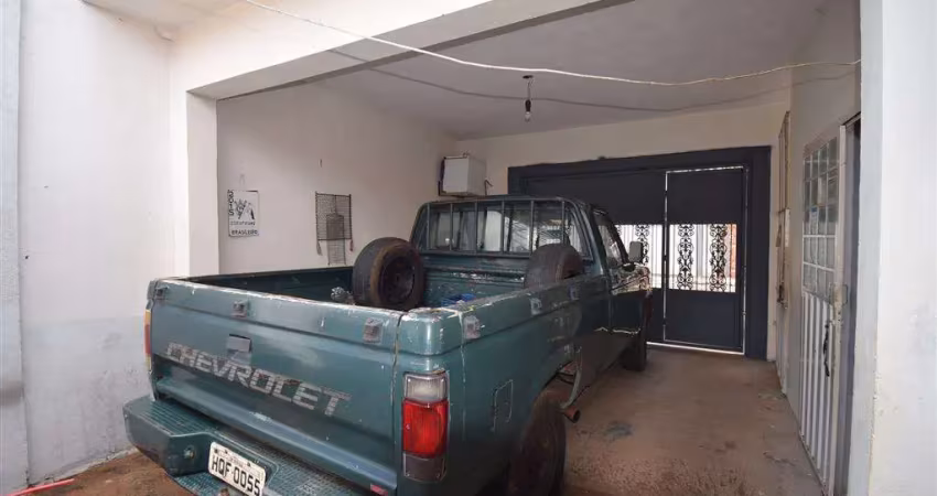 Casa com 2 quartos à venda no Centro, Birigui 