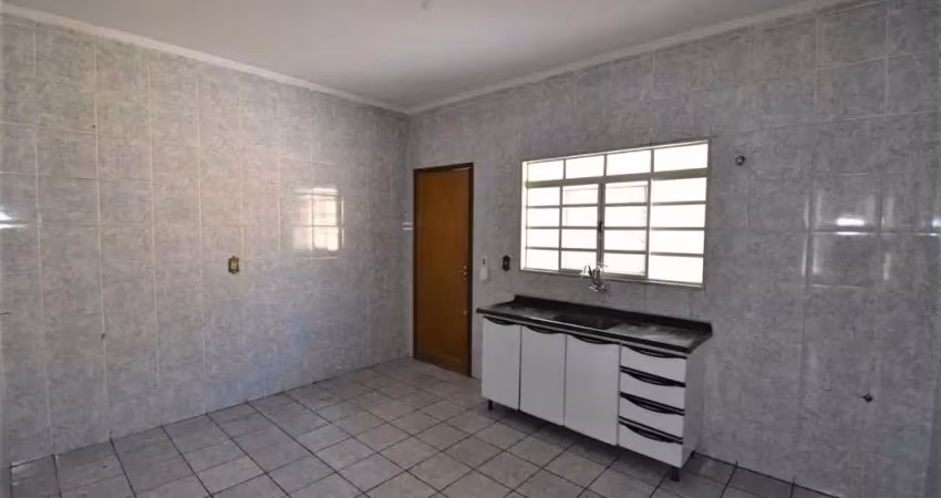 Casa com 3 quartos à venda no Centro, Birigui 