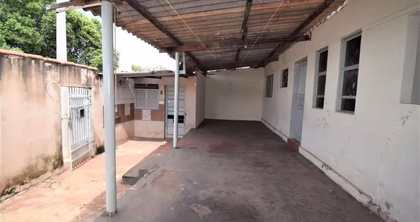 Casa com 3 quartos à venda no Centro, Birigui 