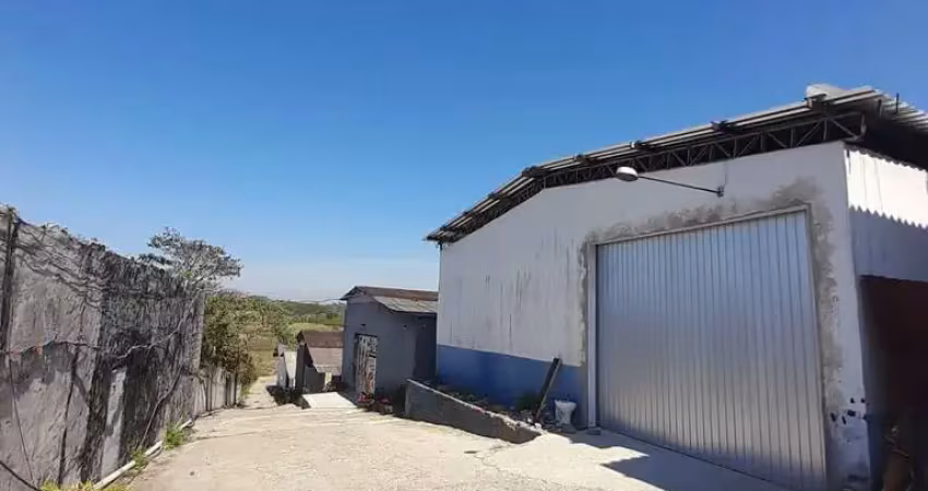 “galpão 300m² em rua fechada – 15% de desconto pagando em dia – próx. rapos