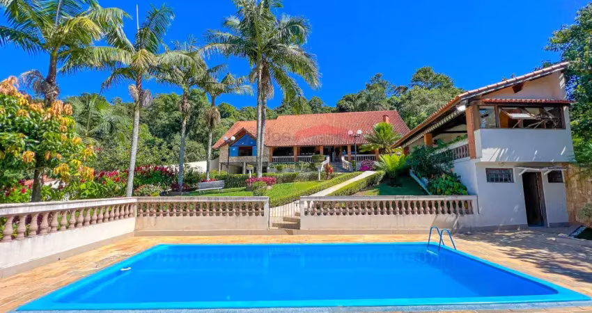Maravilhosa casa na serra estuda permuta total em sao paulo. agende sua visita.