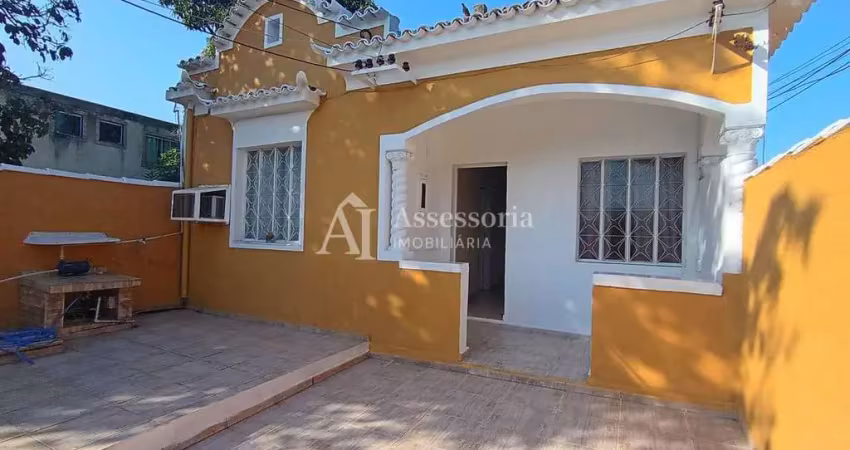 Casa com 4 quartos à venda na Rua Vinte e Cinco de Dezembro, Irajá, Rio de Janeiro