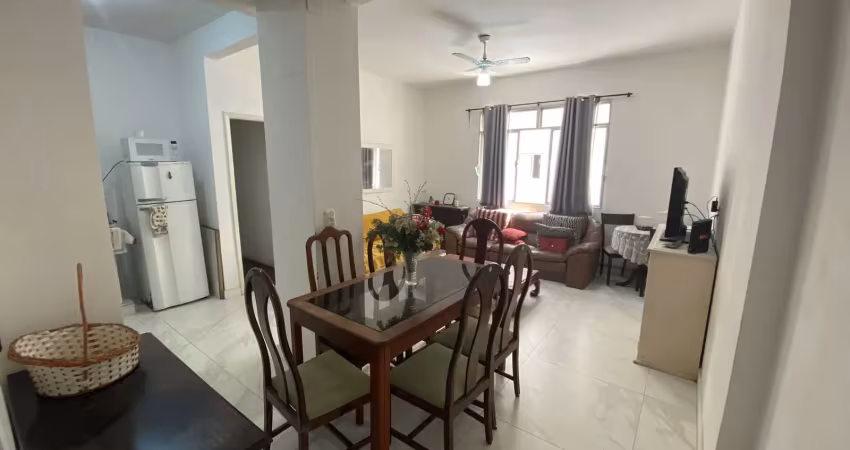 Apartamento em copacabana com 120m², reformado e pronto para morar.