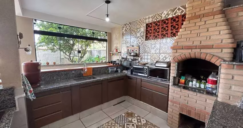 Casa com 3 quartos à venda no Jardim Centenário, Poços de Caldas 
