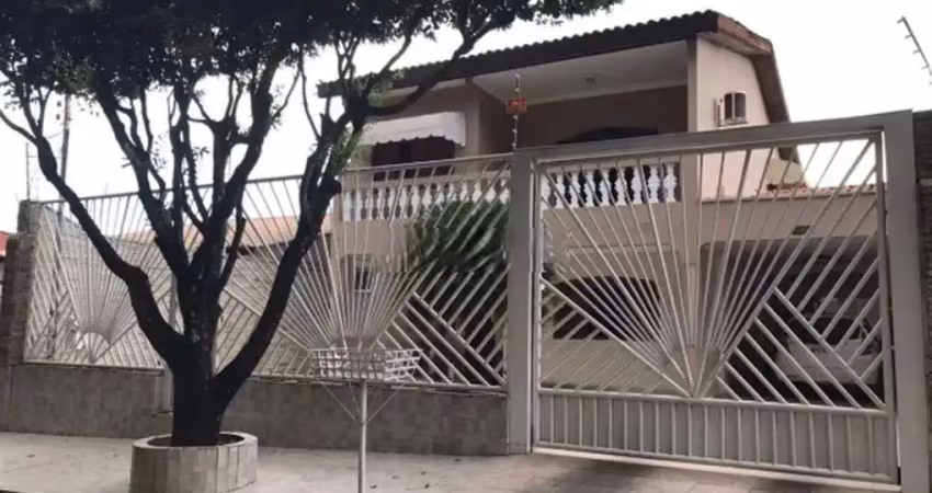 Casa com 3 quartos à venda na Avenida Carmindo de Campos, S/N, Jardim Tropical, Cuiabá