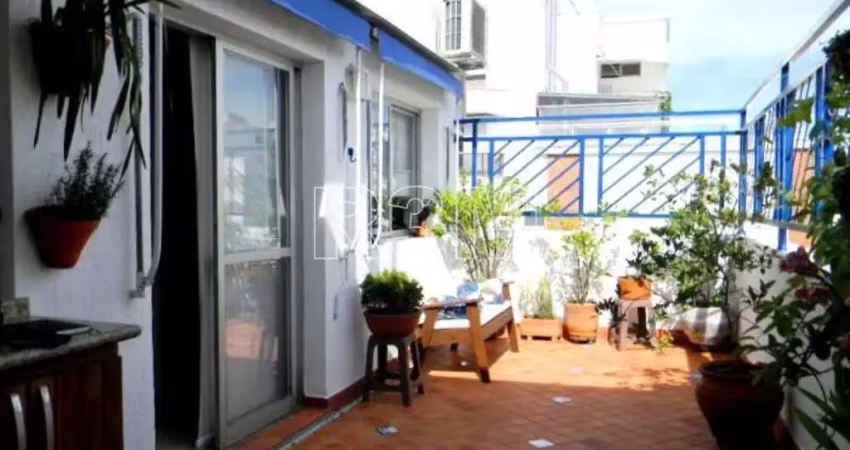Cobertura duplex em perdizes com 140m² a.u. sendo 3 dormitórios (1 suíte) e 2 vagas.