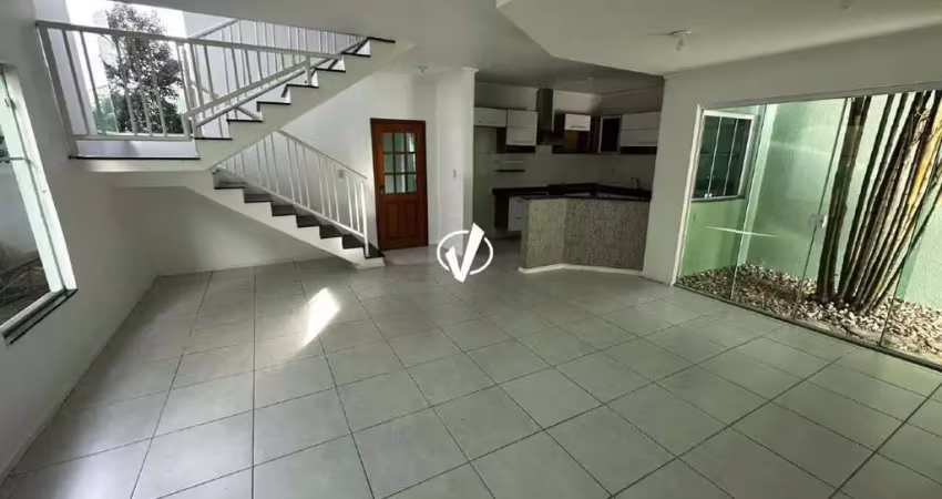 Casa em condomínio fechado com 3 quartos à venda no Santana, Pindamonhangaba 