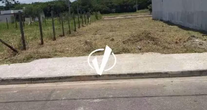 Terreno à venda no Loteamento Santa Clara, Pindamonhangaba 