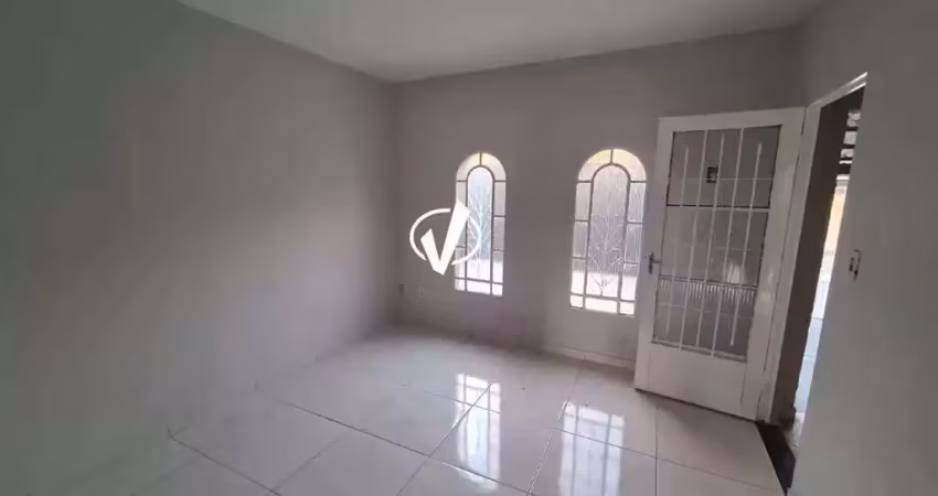 Casa com 2 quartos à venda no Conjunto Residencial Araretama, Pindamonhangaba 