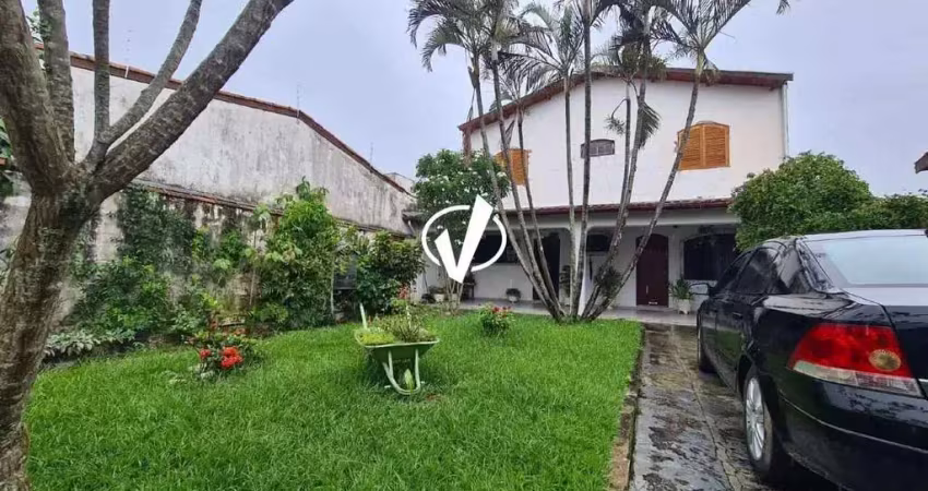 Casa com 4 quartos à venda no Crispim, Pindamonhangaba 