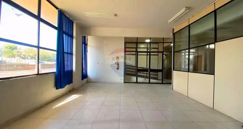 Sala comercial à venda na Rua Tiradentes, 17, Centro, Canoas