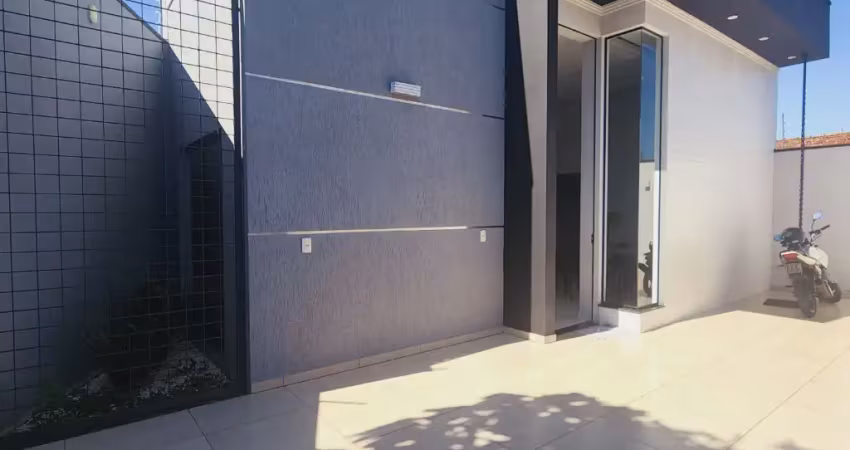 Linda casa em mogi guaçu, pronta pra morar e apenas 2 minutos do centro