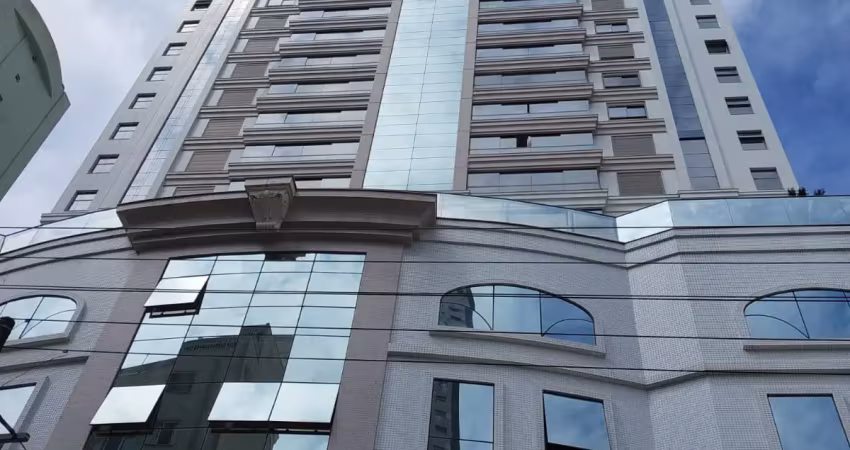 Maravilhoso apartamento na quadra do mar padrao embraed