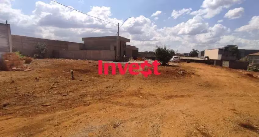 Lote de 300m², dentro de condomínio, próximo a eptg na colônia agrícola samambaia.