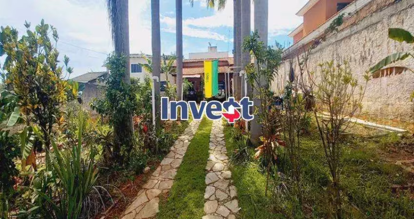 Casa com 3 quartos, dentro de condomínio, lote de 800m² na rua 04 em vicente pires.