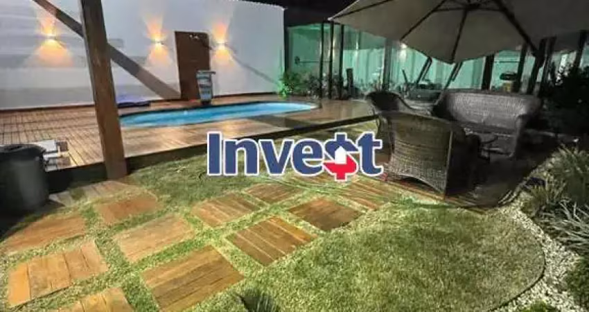 Casa moderna, dentro de condomínio, 3 quartos, lazer completo na avenida dos ipês em ponte alta.