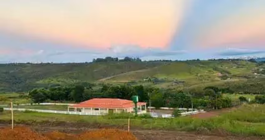 Terreno em condomínio fechado à venda no Brazlândia, Brasília 