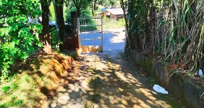 02 casas a venda, localizadas no bairro são gabriel, guarapari/es