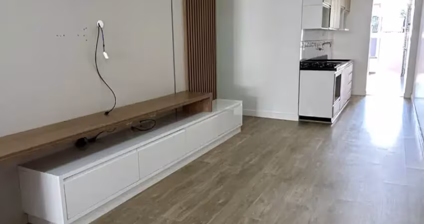 Oportunidade em chapecó!  casa geminada 2 quartos com laje, analisa permuta.