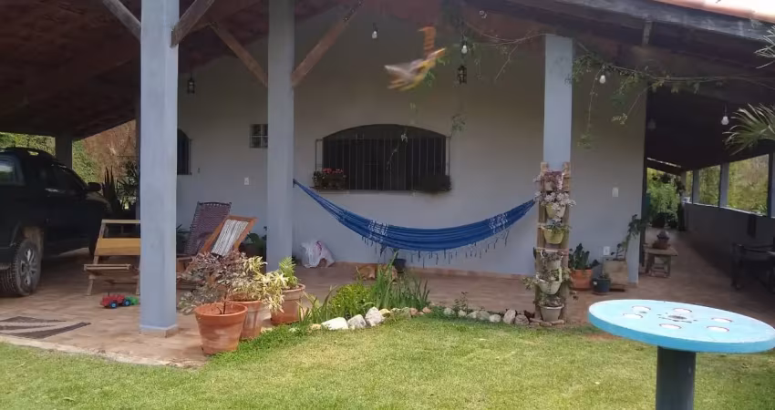Chacara em condomínio fechado com 21.000m² com escritura em caçapava