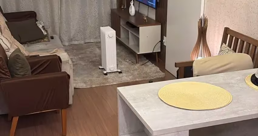 Apartamento de 50 m2, com moveis de muito bom gosto , cozinha planejada, 2 vagas de garagem e condominio com lazer completo