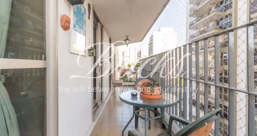 Apartamento com 4 quartos à venda na Avenida Jurucê, 144, Moema, São Paulo