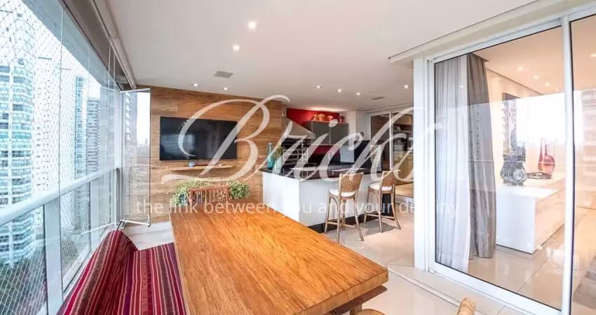 Apartamento sophistic 4 suítes e 5 vagas andar alto