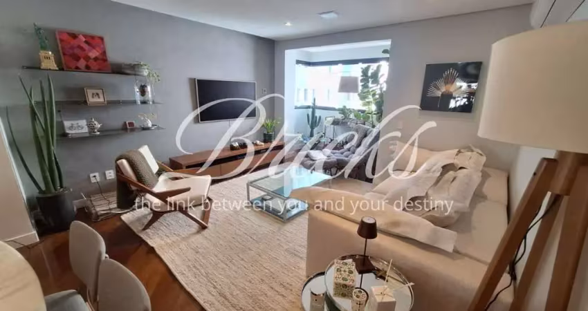 Apartamento à venda em moema, 120m, reformado, 2 suites, 2 vagas