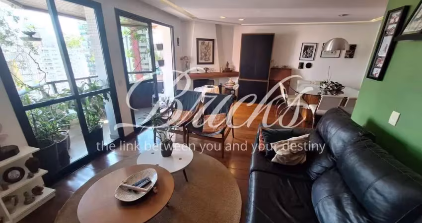 Apartamento à venda em moema , 3 suítes, vista livre , lazer completo, 2 vagas!