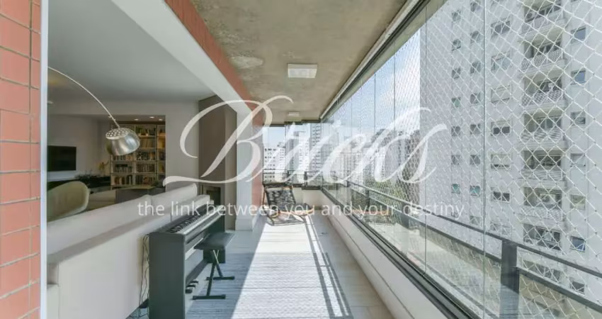 Apartamento a venda na vila nova conceição, junto ao ibirapuera
