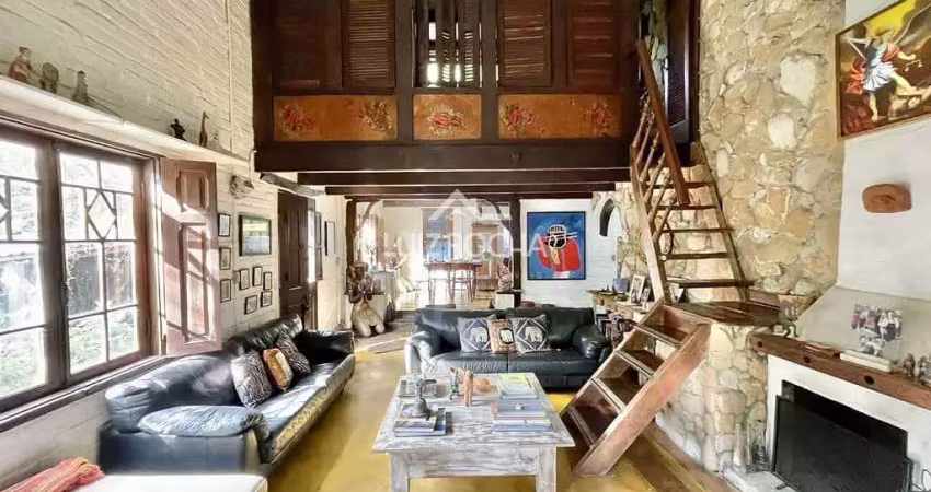 Casa térrea à venda, 3 dorm(1 suíte) por r$ 1.600.000, cond. vila moinho velho, embu das artes, sp